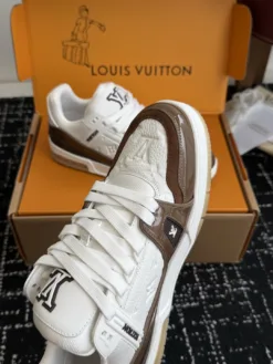 Alternative view of LV Sneakers EU39-45 D80202605031045179