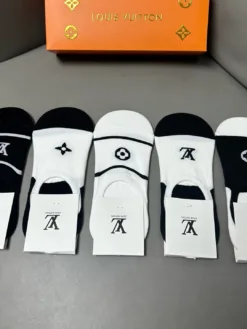 LV Socks C520260503545649