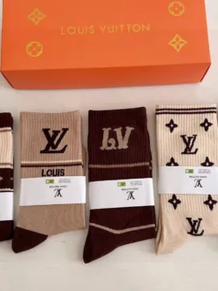 Alternative view of LV Socks D020260503057249