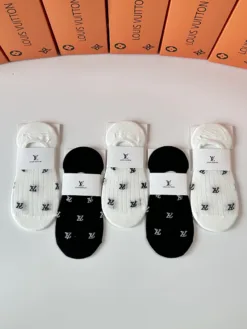 Alternative view of LV Socks D020260503151449