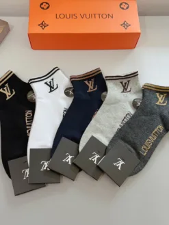 LV Socks D020260503152149