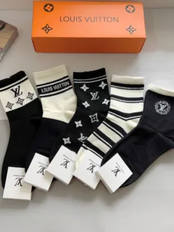 LV Socks D020260503226249
