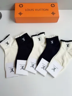 LV Socks D520260503079249