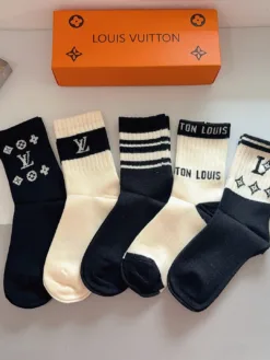 LV Socks D520260503660449