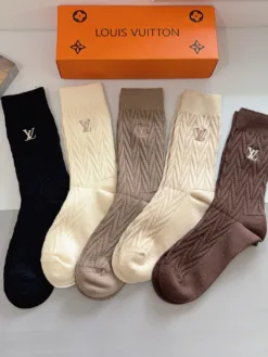 LV Socks E020260503468949