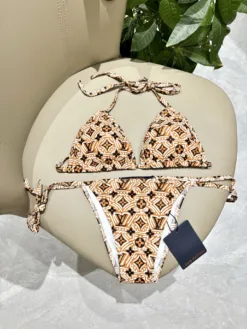 Alternative view of LV Swimwear F020260503142149