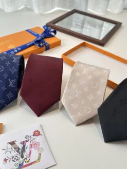 LV Ties E020260504427649