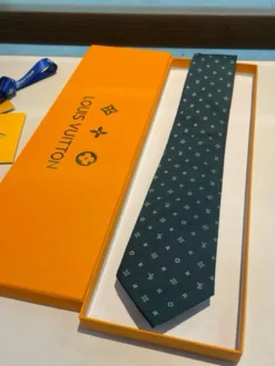 Alternative view of LV Ties E020260504937549