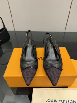 LV Uncategorized Shoes EU34-41 C20202605032980139