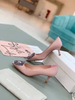 Alternative view of MANOLO BLAHNIK Heels EU34-42 C20202605030858139