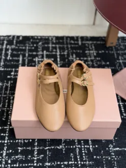 MIU MIU Flats & Loafers EU35-39 C60202605033173149