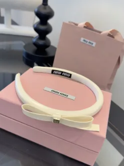 MIU MIU Hair Accessories E020260503199549