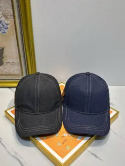 MIU MIU Hats & Caps D320260503409349