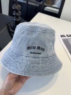 MIU MIU Hats & Caps E020260503089849
