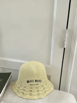 MIU MIU Hats & Caps E020260503559449