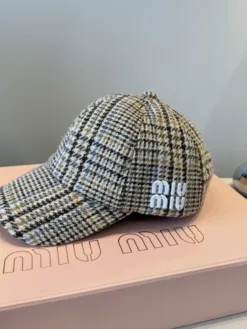 MIU MIU Hats & Caps F520260503588849