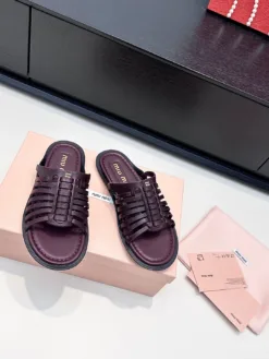 MIU MIU Sandals & Slides EU35-39 B90202605031546129