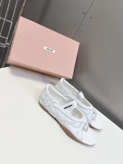 Alternative view of MIU MIU Sneakers EU35-40 B90202605030373129