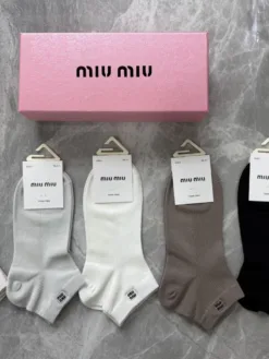 MIU MIU Socks D520260503054249