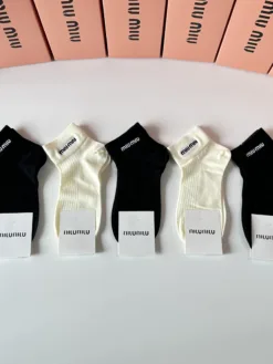 MIU MIU Socks D520260503551349