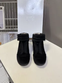 MM6 Boots EU40-46 D10202605030372159