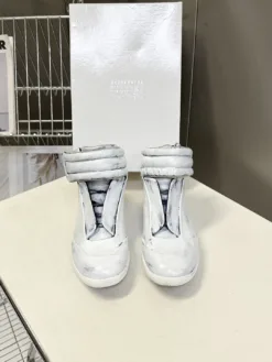 MM6 Boots EU40-46 D40202605030368169
