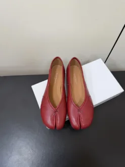 MM6 Flats & Loafers EU35-42 C10202605031153129