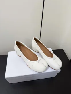 Alternative view of MM6 Flats & Loafers EU35-42 C10202605031210129