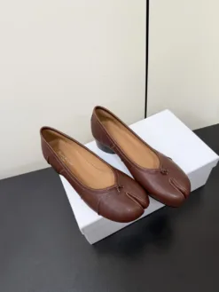 Alternative view of MM6 Flats & Loafers EU35-42 C10202605031212129