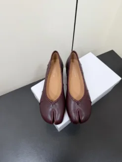 MM6 Flats & Loafers EU35-42 C10202605031214129
