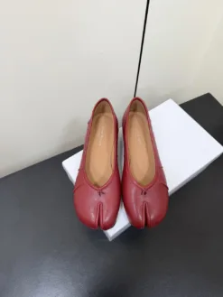 MM6 Flats & Loafers EU35-42 C10202605031215129