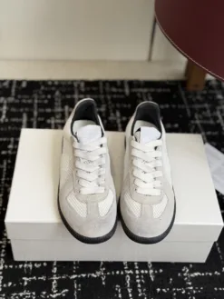 MM6 Sneakers EU35-40 B90202605030423129