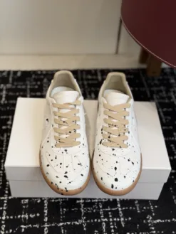 MM6 Sneakers EU35-45 C10202605030407129