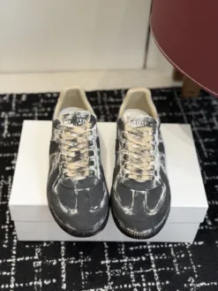 MM6 Sneakers EU35-45 C10202605030409129