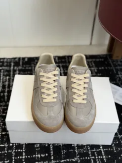 MM6 Sneakers EU35-45 C10202605030414129
