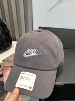 Alternative view of NIKE Hats & Caps C520260503028049
