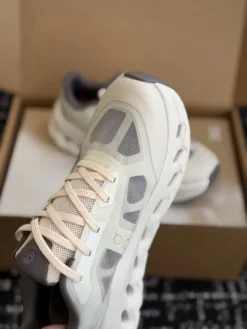 Alternative view of ON Sneakers EU36-41 B80202605030507129
