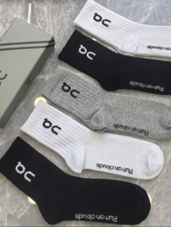 ON Socks D520260503200549