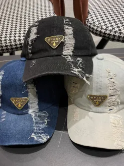 PRADA Hats & Caps E520260503572049