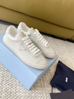 PRADA Sneakers EU41-89 C10202605030631129
