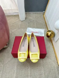 ROGER VIVIER Heels EU34-41 C10202605030886129