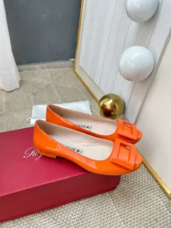 Alternative view of ROGER VIVIER Heels EU34-41 C10202605030887129