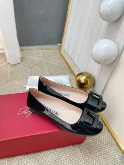 Alternative view of ROGER VIVIER Heels EU34-41 C10202605030889129