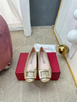 ROGER VIVIER Heels EU34-41 C10202605030891129
