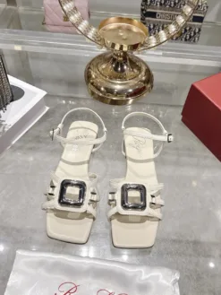 ROGER VIVIER Sandals & Slides EU35-41 B70202605030749119