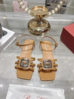 ROGER VIVIER Sandals & Slides EU35-41 B70202605030750119