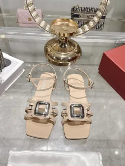 ROGER VIVIER Sandals & Slides EU35-41 B70202605030752119