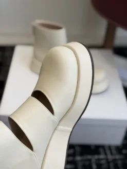 Alternative view of THE ROW Boots EU35-41 C70202605033155149