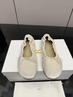 THE ROW Flats & Loafers EU35-39 C10202605032047129