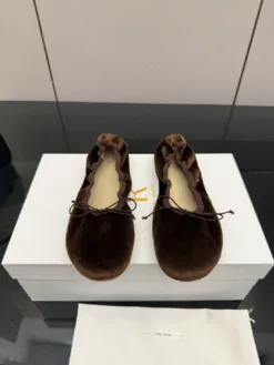 THE ROW Flats & Loafers EU35-39 C10202605032049129